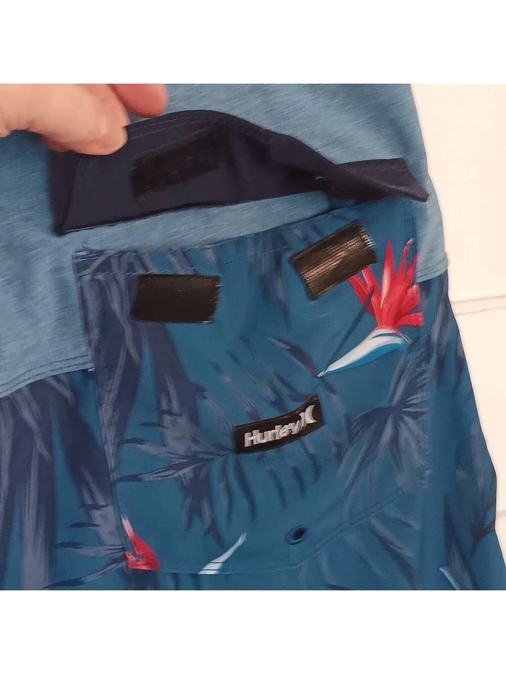 Hurley Phantom Men's Board Shorts Size 34 Length 18 Blue Floral Drawstring